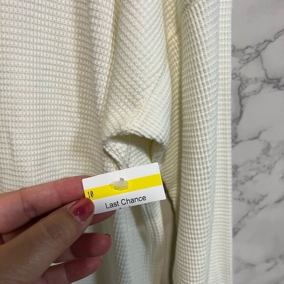 Faherty Thermal Top Size L - Picture 2 of 9